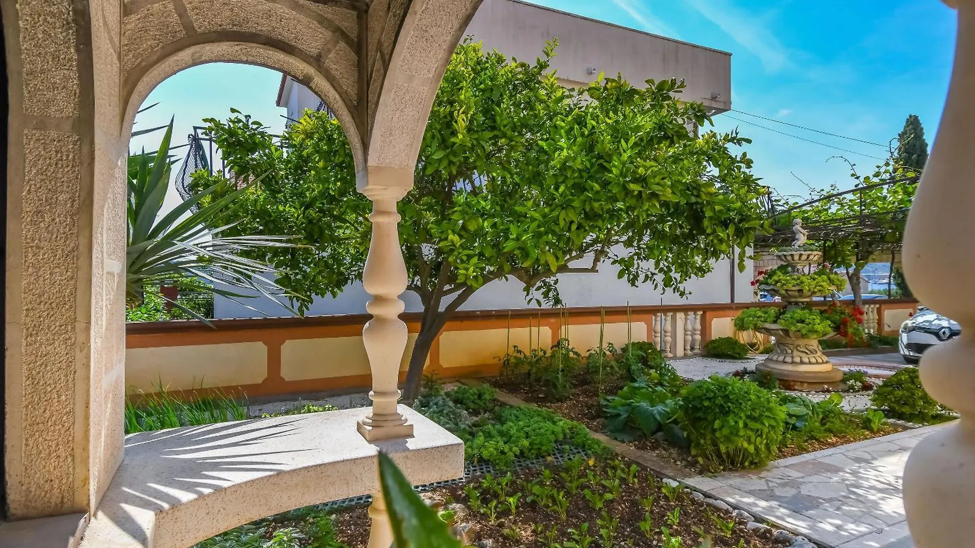 Apartments Tabak Trogir